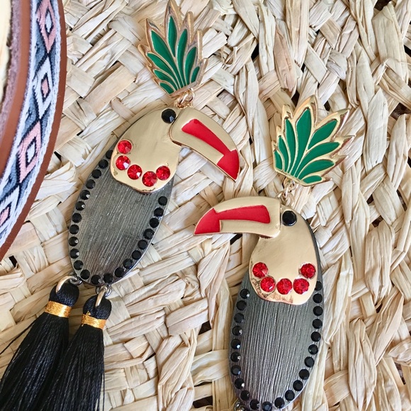 Black Parrot πΊ Tassel Statement Jeweled Earrings - Picture 3 of 8